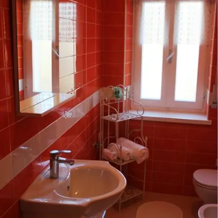 Appartamento Casabelle - A 50m Dall'ospedale! Negrar